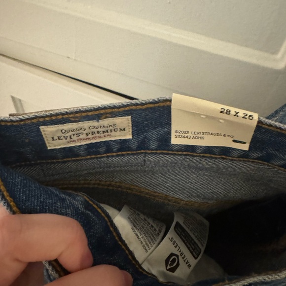 NWT Levi's Women's 501 Crop - Picture 5 of 6